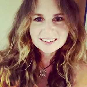 Meet your Posher, Lisa k.